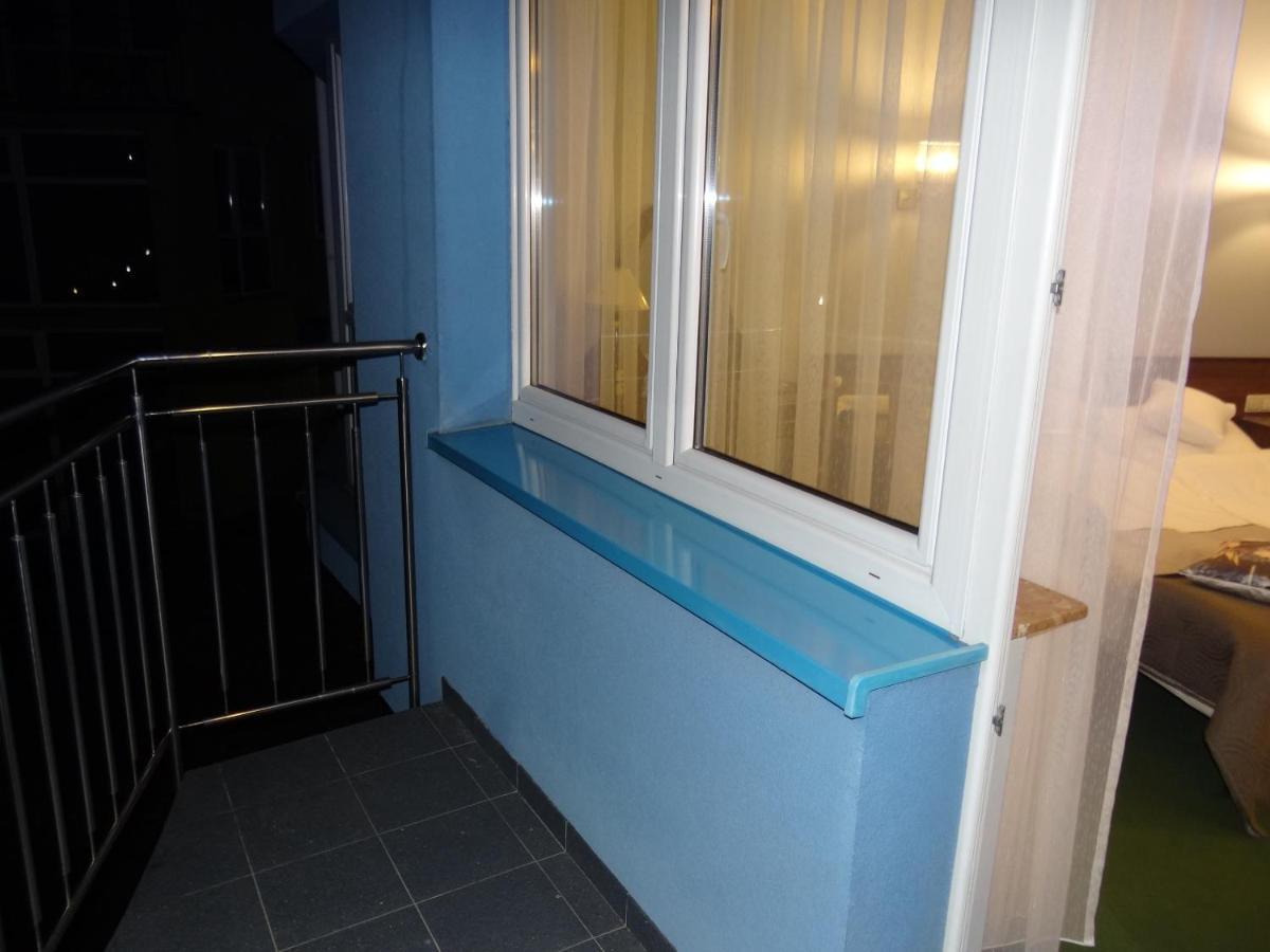Apartament 110 Kolobrzeg Exterior photo